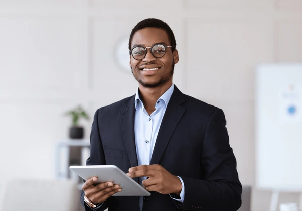 Accompagnement professionnel et conseil chez Franchise Lumière Internationale